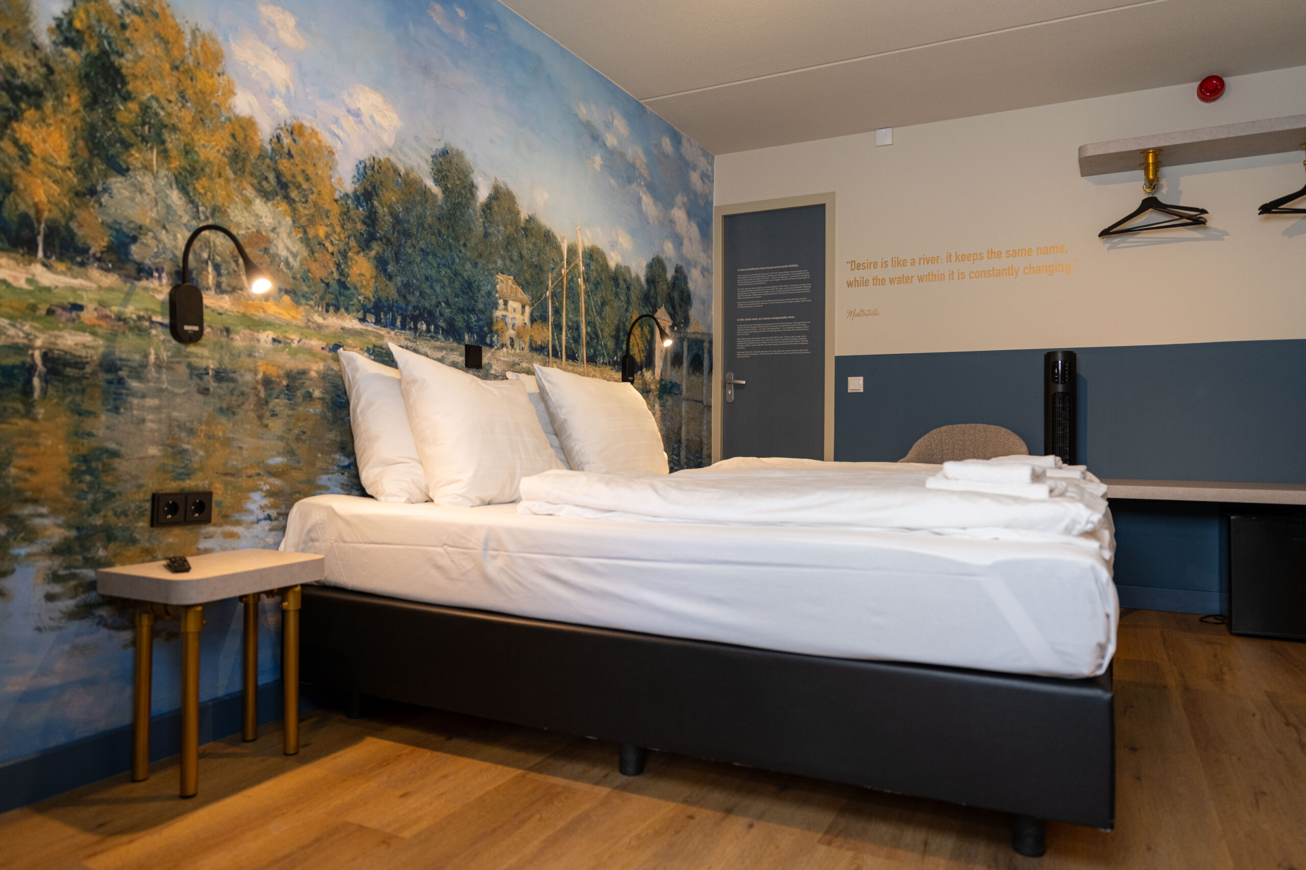 Monet Monet (Kamer 100, 101, 102, 108, 109, 117, 119, 121, 123, 126, 127)